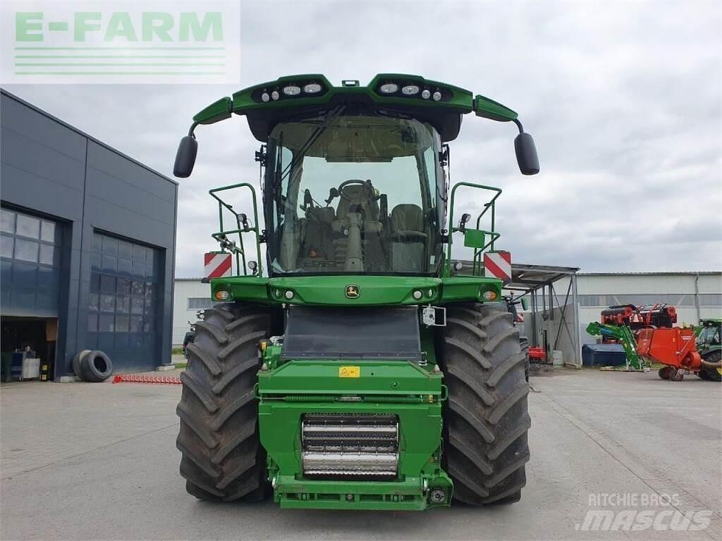John Deere 9800 Selvdrevne fôrhøstere