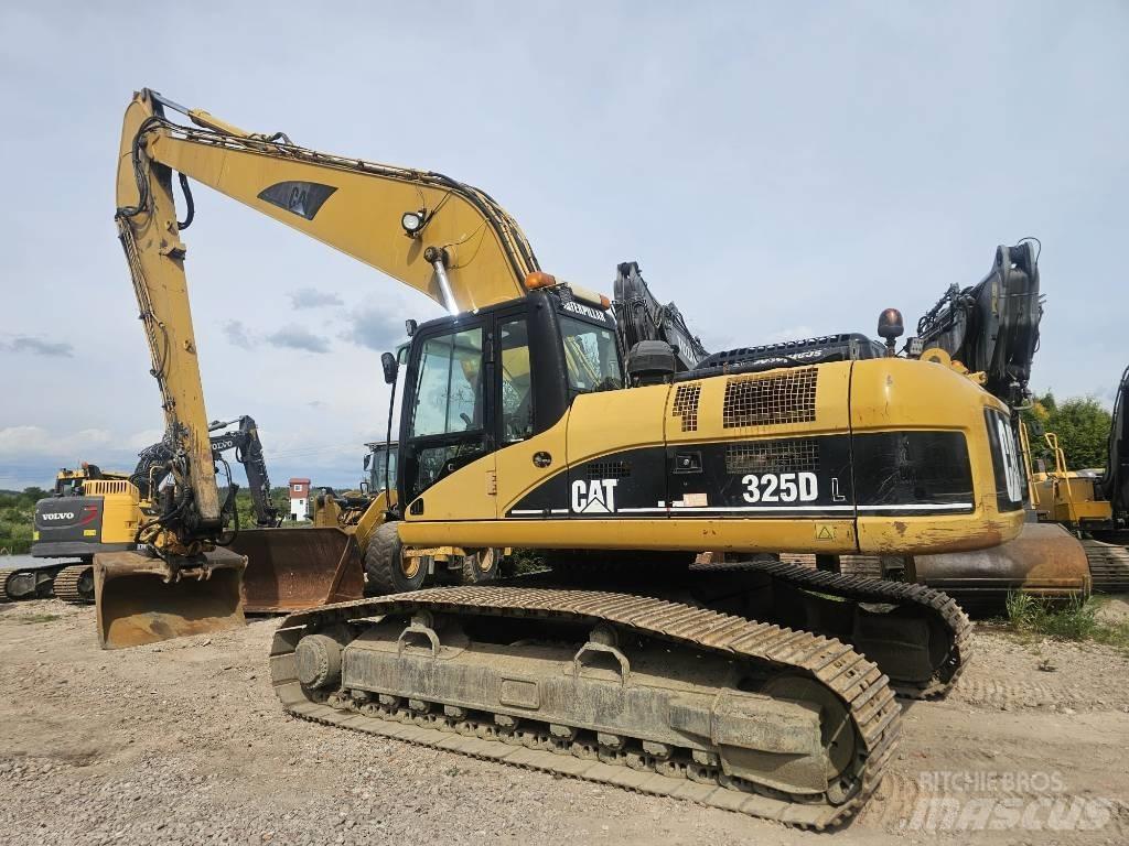 CAT 325 D Long Reach Gravemaskiner med lang bom