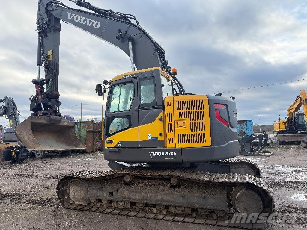 Volvo ECR 235 Beltegraver