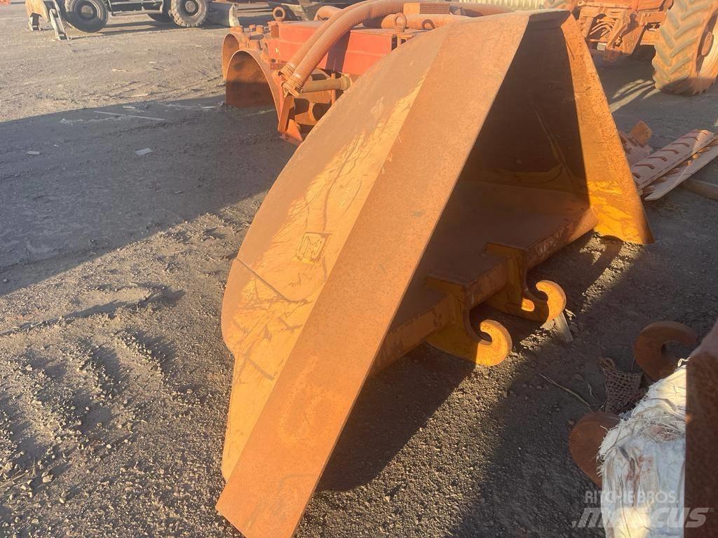 CAT 320 E Beltegraver