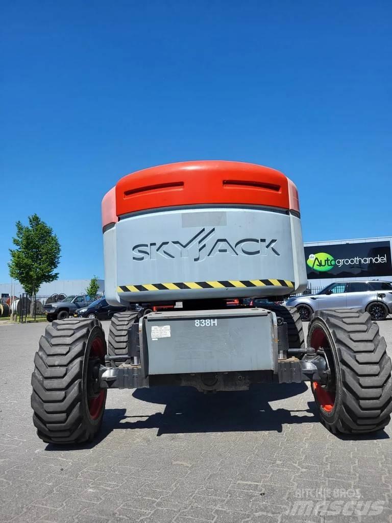 SkyJack SJ 46AJ Leddede bomlifter
