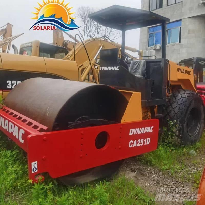 Dynapac ca251d Valsetog