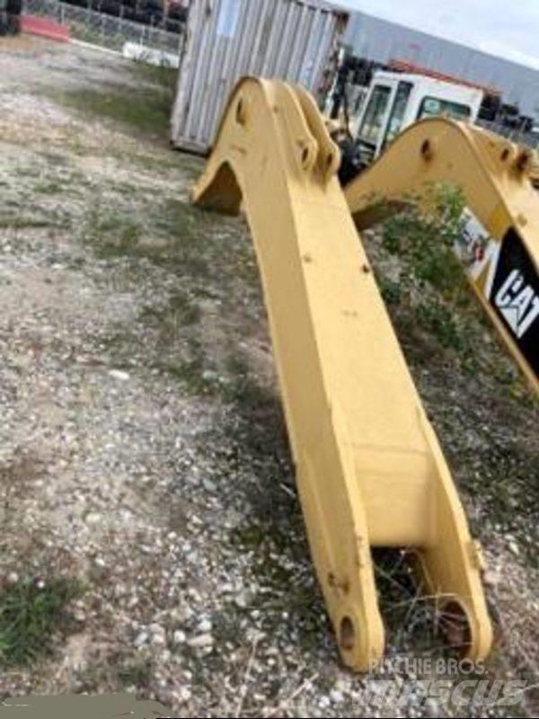 CAT 319 Bommer og stikker