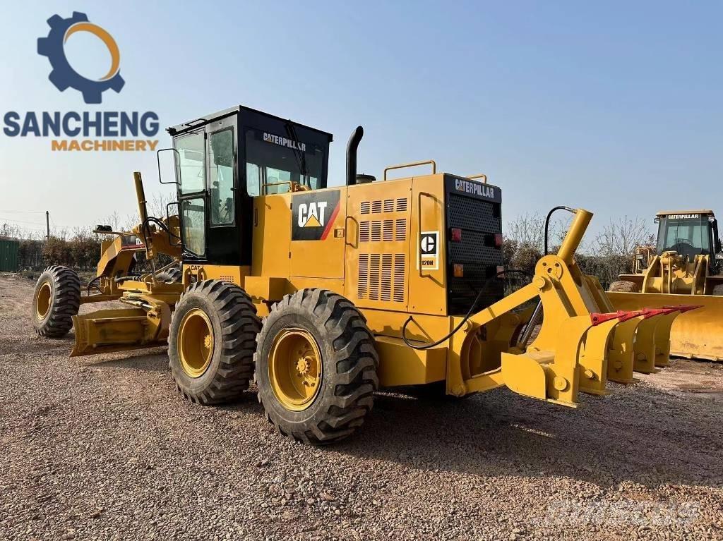CAT 120H Veihøvler