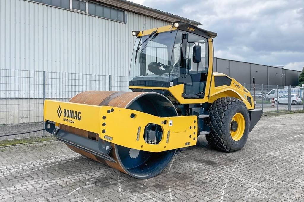 Bomag BW 213 D-5 Valsetog