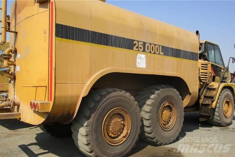 CAT 730C Andre lastebiler