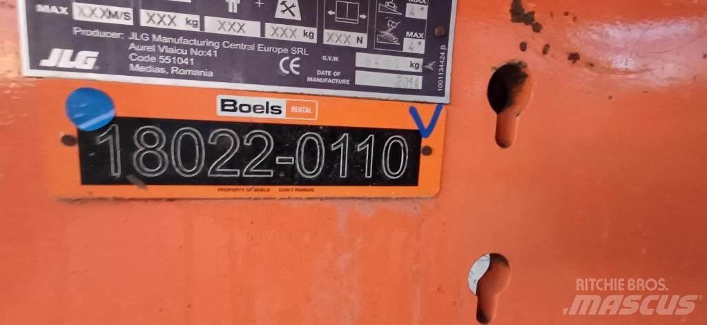 JLG 450AJ Leddede bomlifter