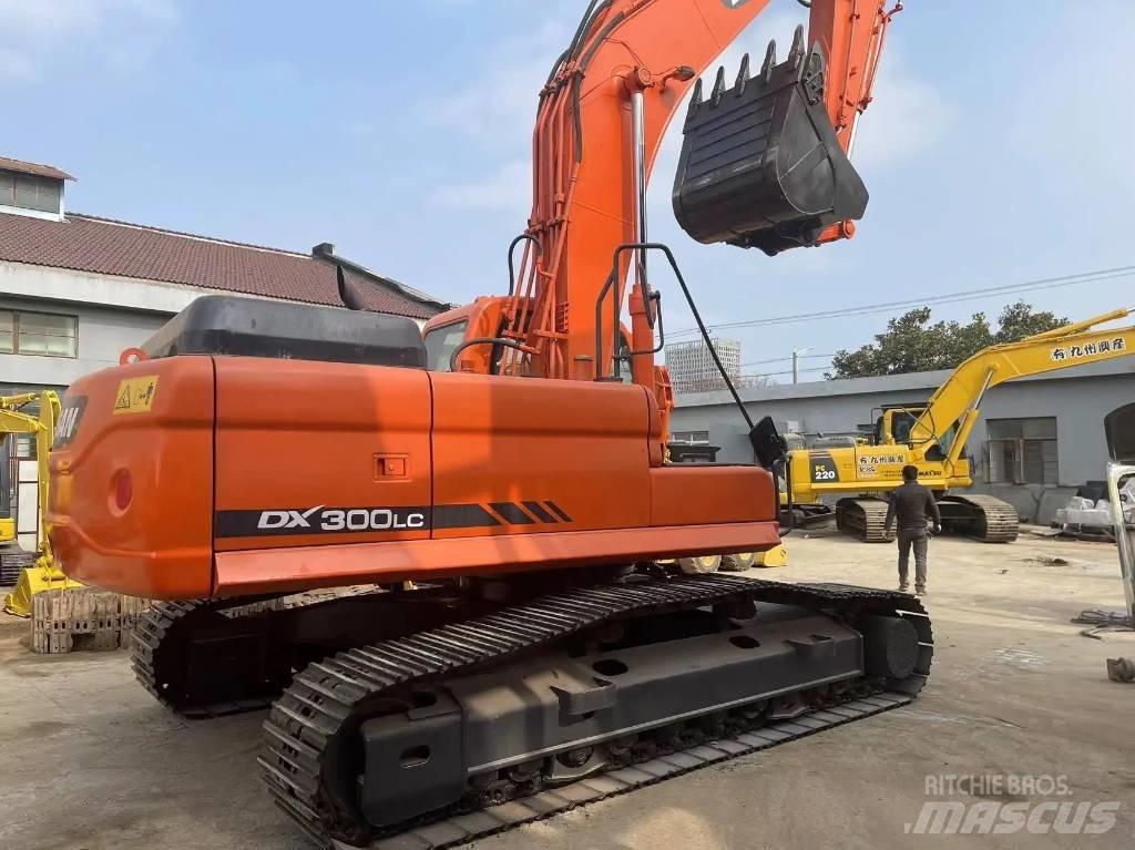 Doosan DX300LC Beltegraver