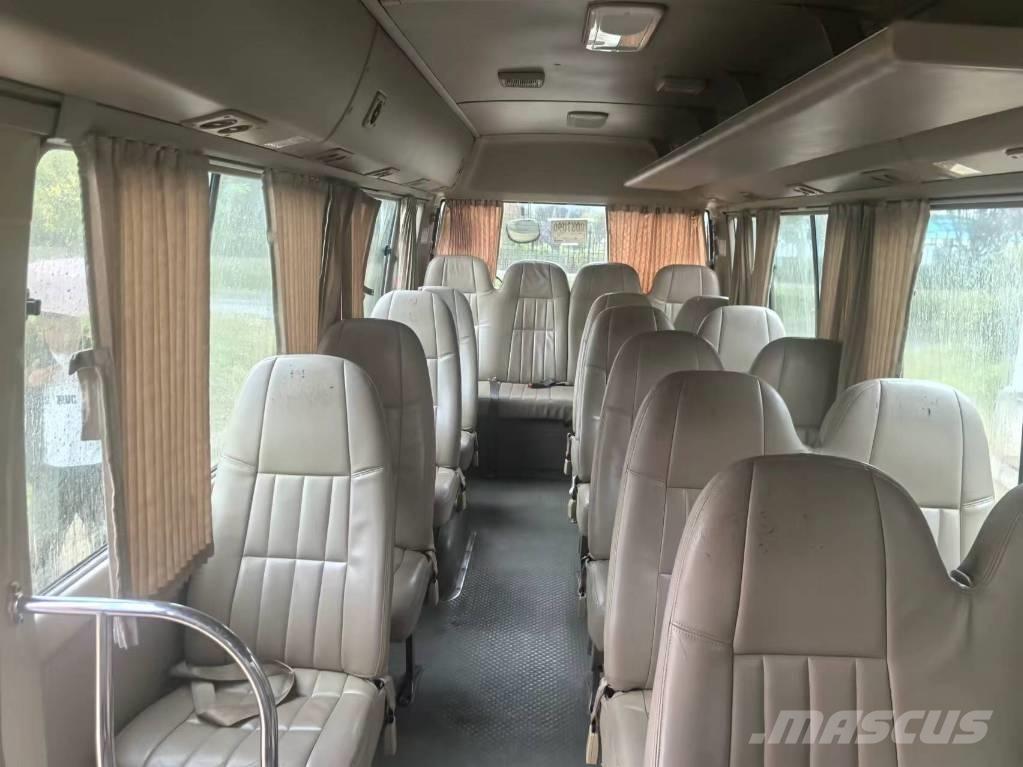 Toyota Coaster Intercity busser