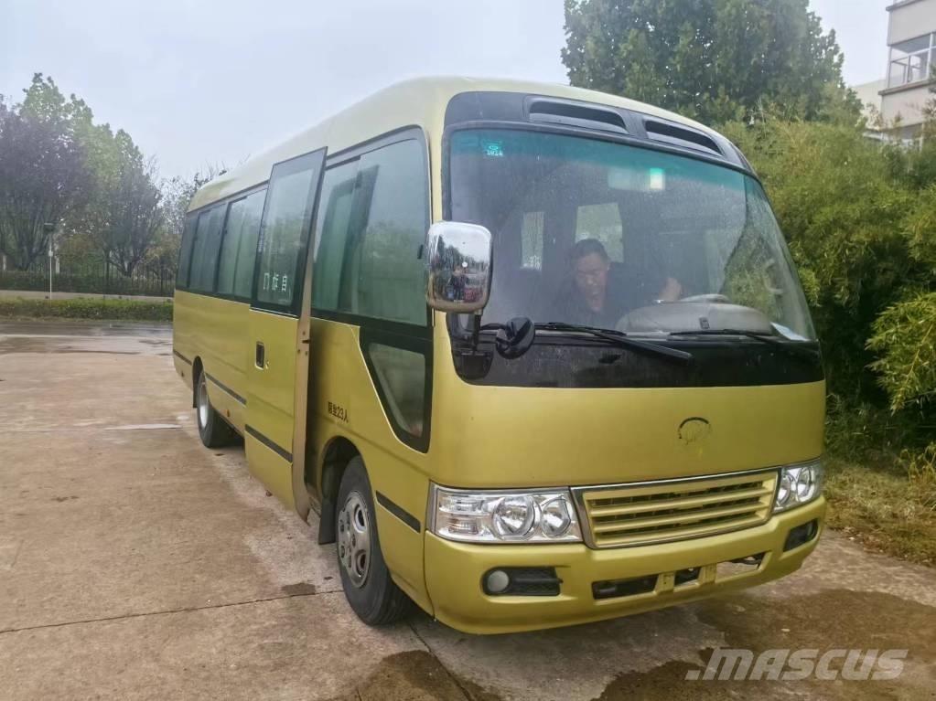 Toyota Coaster Intercity busser