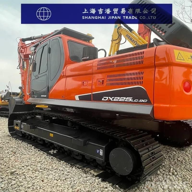 Doosan DX 225 Beltegraver