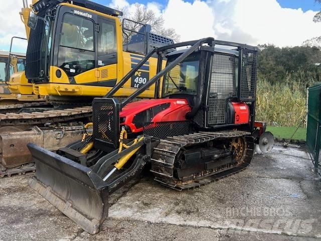 Same kyptron 115 Traktor med skogsutstyr