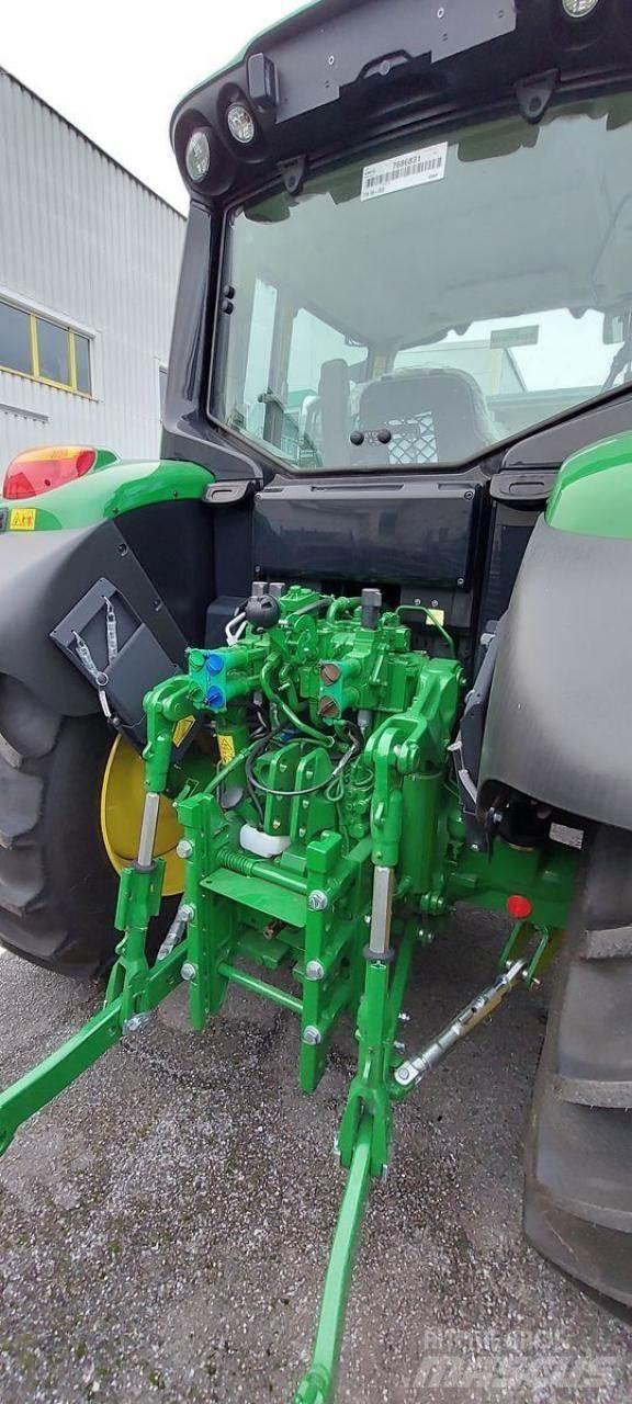 John Deere 6090m Traktorer