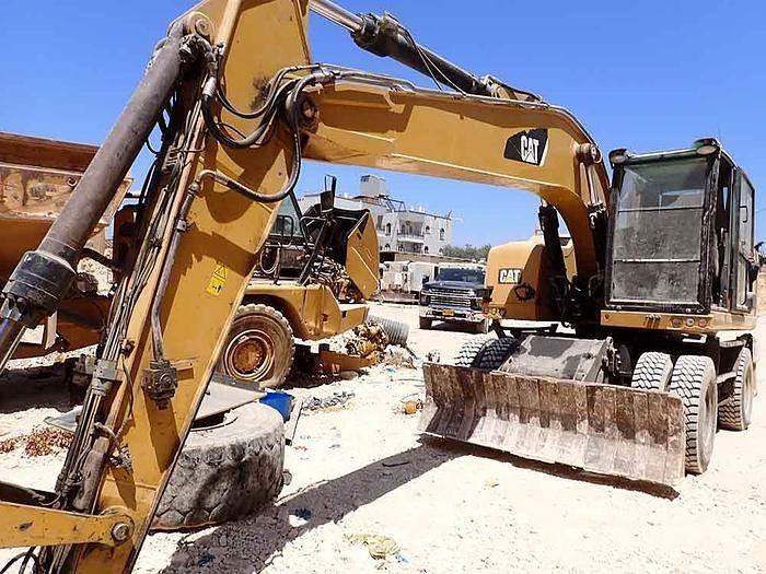 CAT M320F Spesialtilpassede gravemaskiner