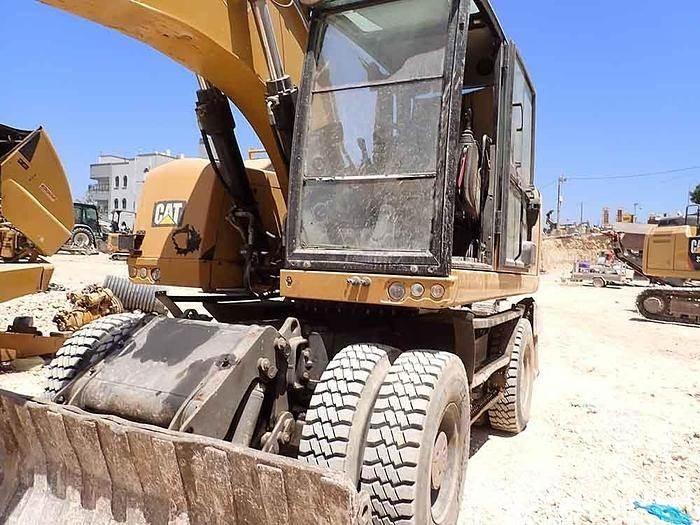 CAT M320F Spesialtilpassede gravemaskiner