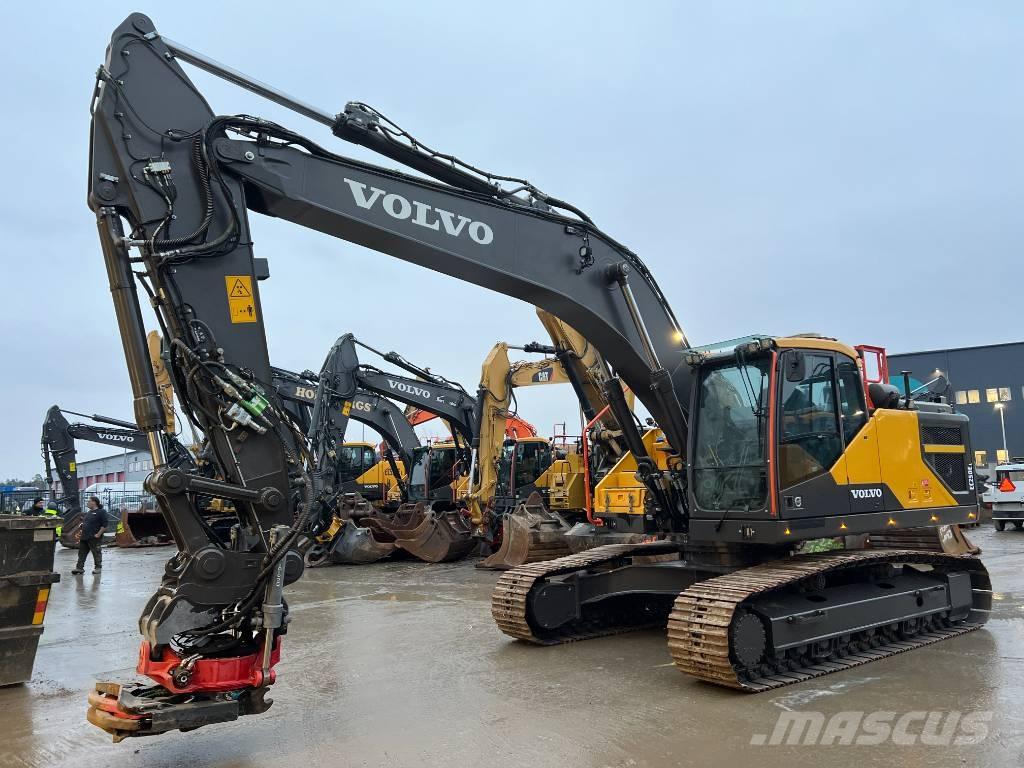 Volvo EC 250 EL Beltegraver