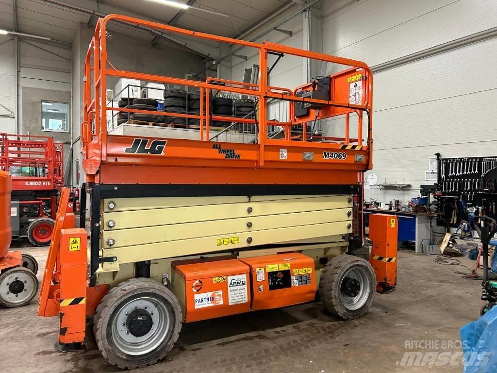 JLG M 4069 LE Sakselifter