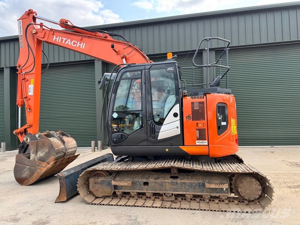 Hitachi ZX 135USBL-6 Beltegraver