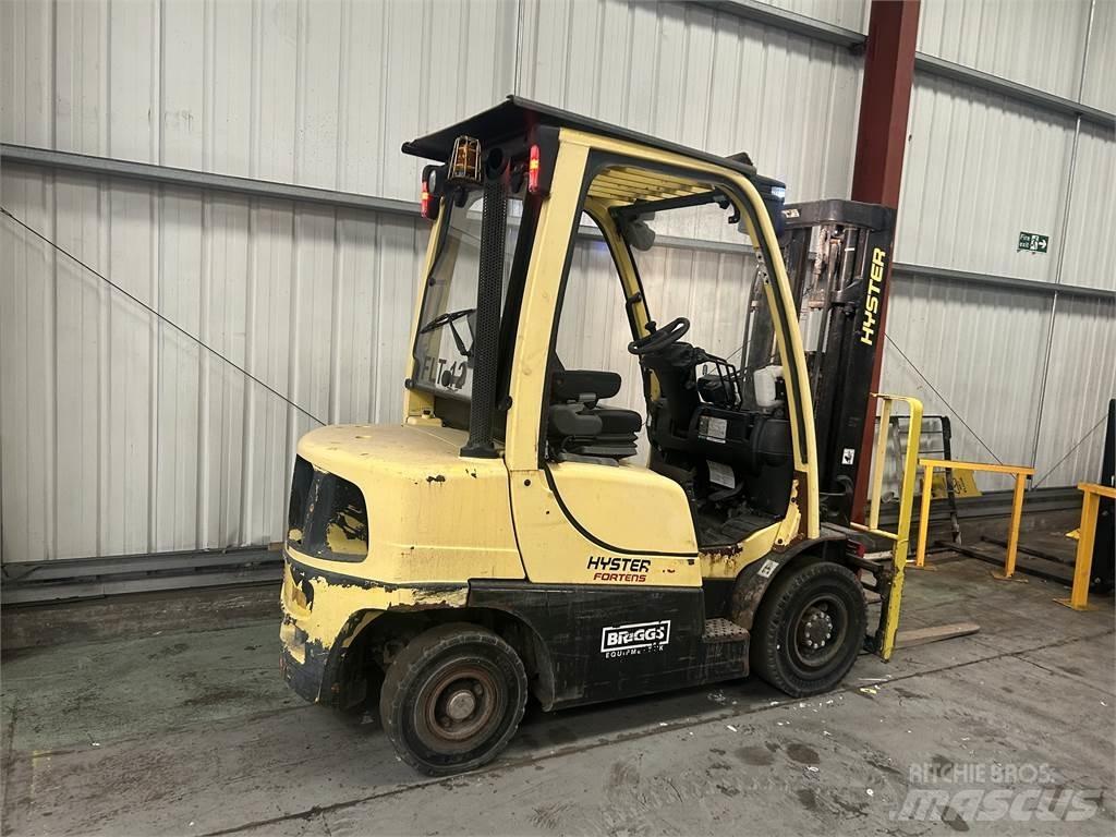 Hyster H2.5FT Diesel Trucker