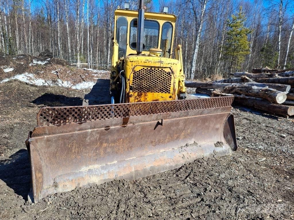 CAT D 4 D Dozere Beltegående
