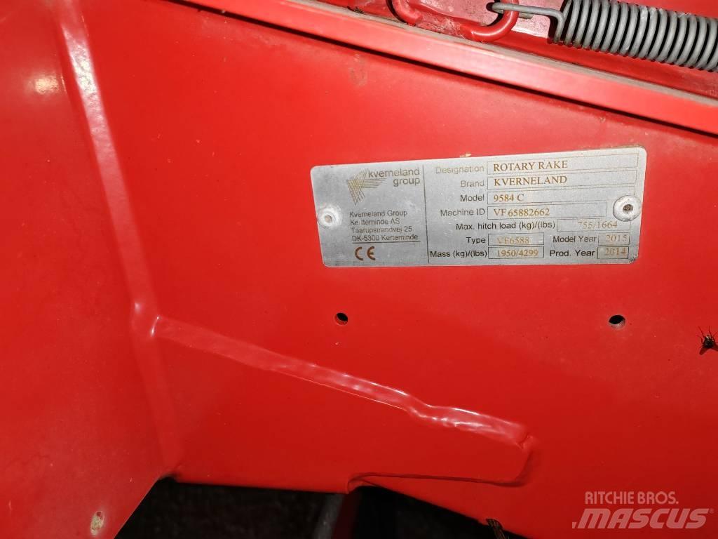 Kverneland 9584C Svanser