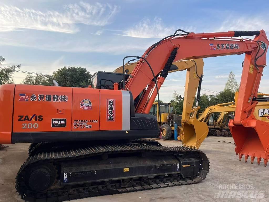 Hitachi ZX 200 Beltegraver