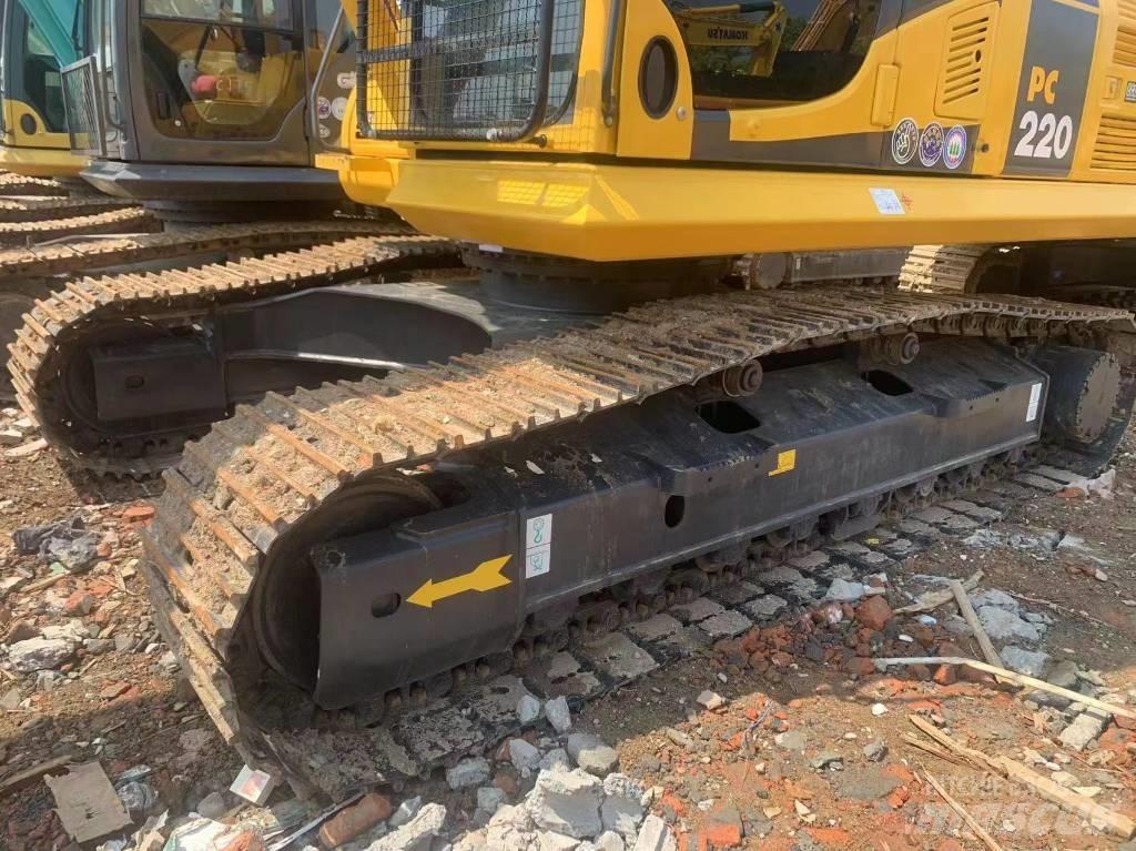 Komatsu PC 200-8 Midigravere 7 - 12t