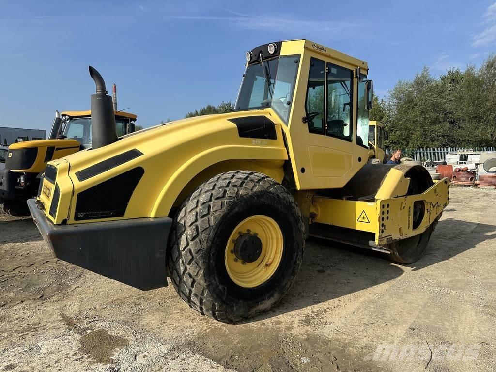 Bomag BW213-DH4 Valsetog