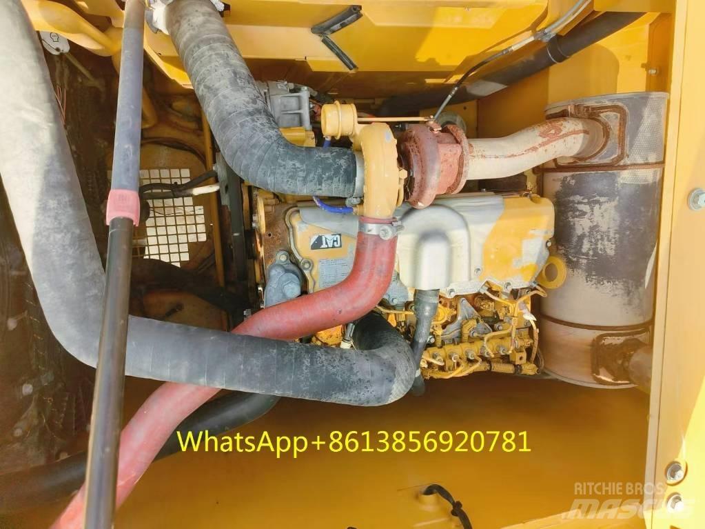 CAT 320 Beltegraver