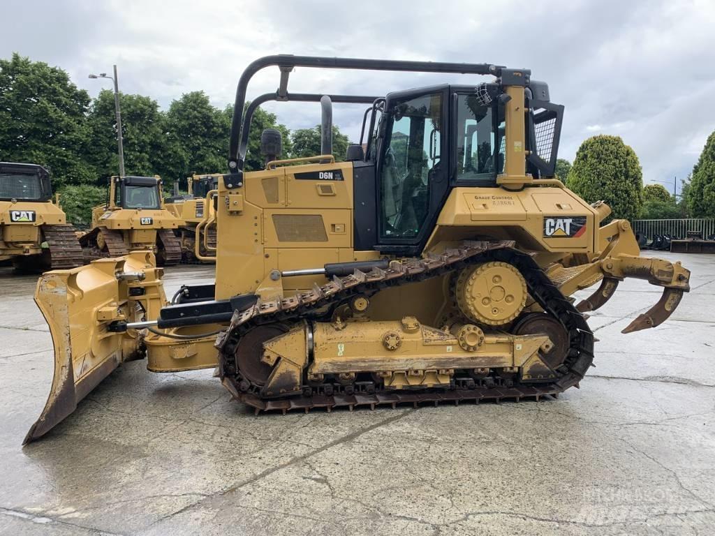 CAT D 6 N XL Dozere Beltegående