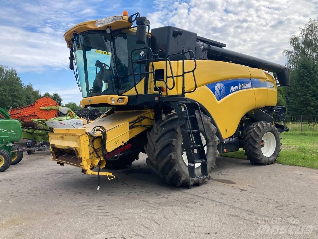 New Holland CX 8070 Skurtreskere