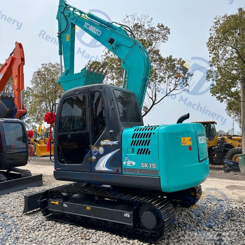 Kobelco SK75 Beltegraver