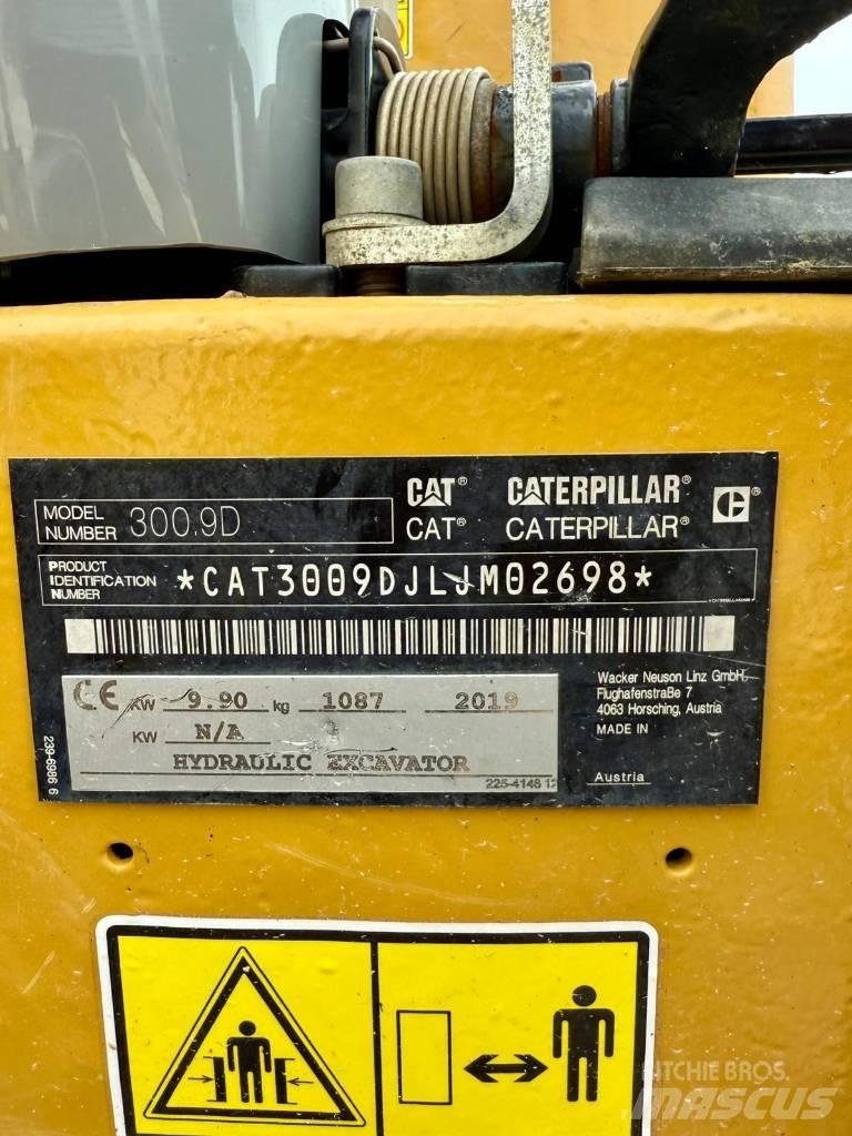 CAT 300.9 D Minigravere <7t