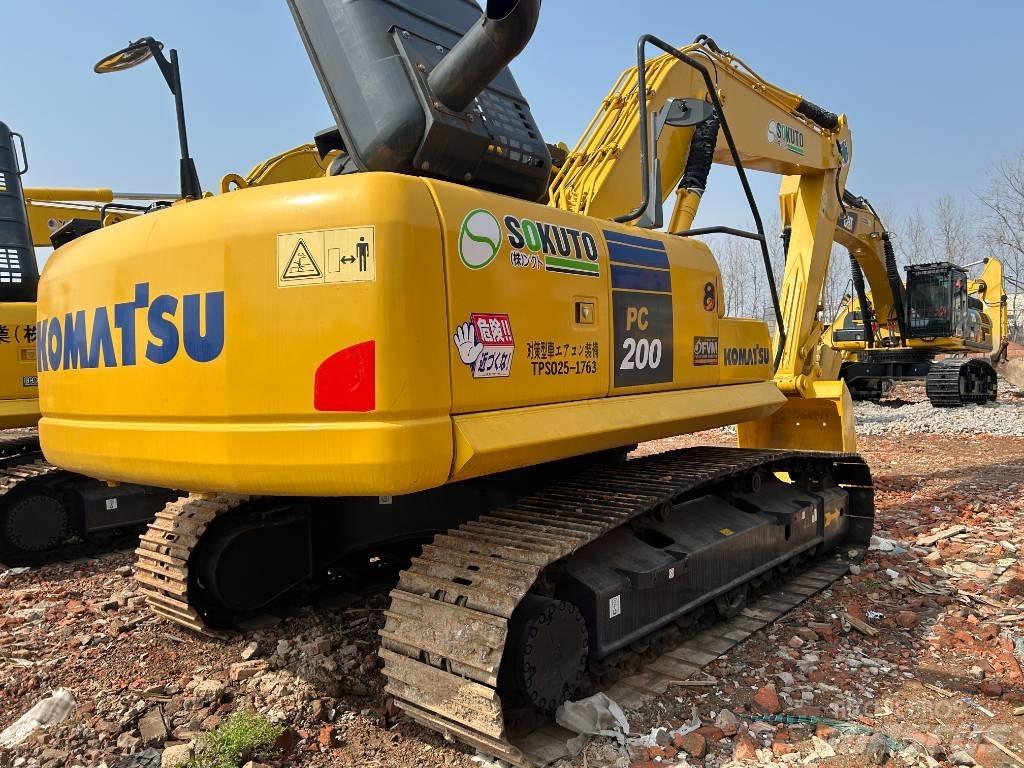 Komatsu PC 200-8 Beltegraver
