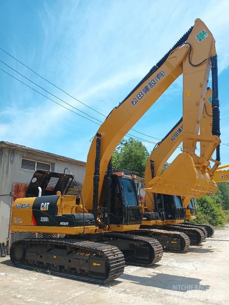 CAT 320 D2 Beltegraver