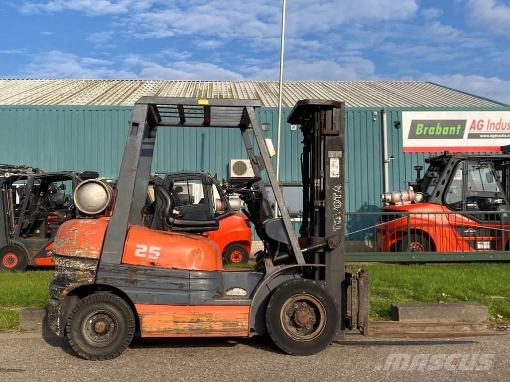 Toyota 42-6FGF25 Propan trucker