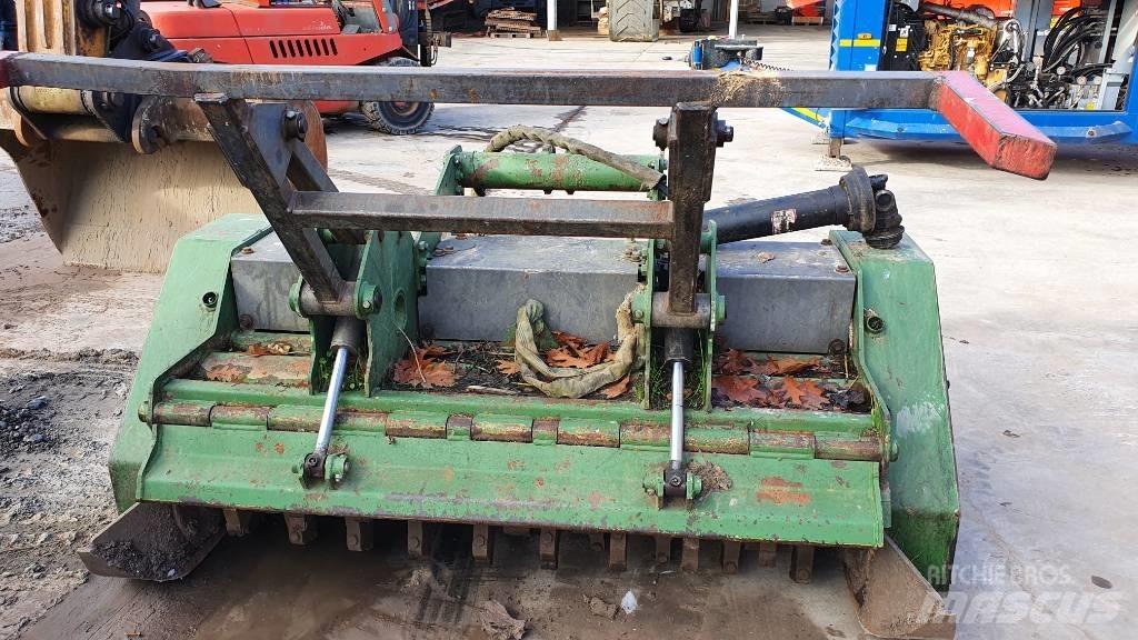 Plaisance BF500 Gravemaskiner