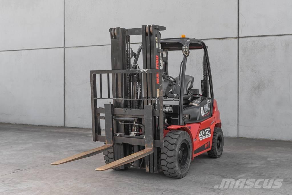 Manitou MI 30 D Diesel Trucker