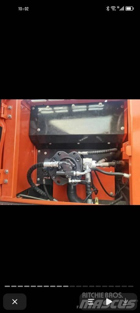 Doosan DX 220 Beltegraver