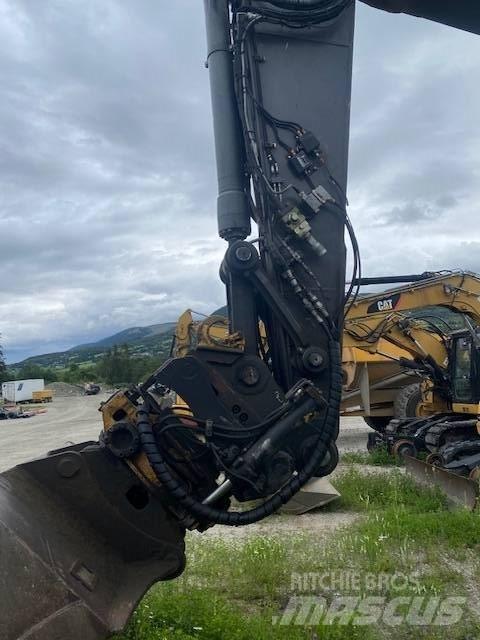 Volvo EC 210 C L Beltegraver