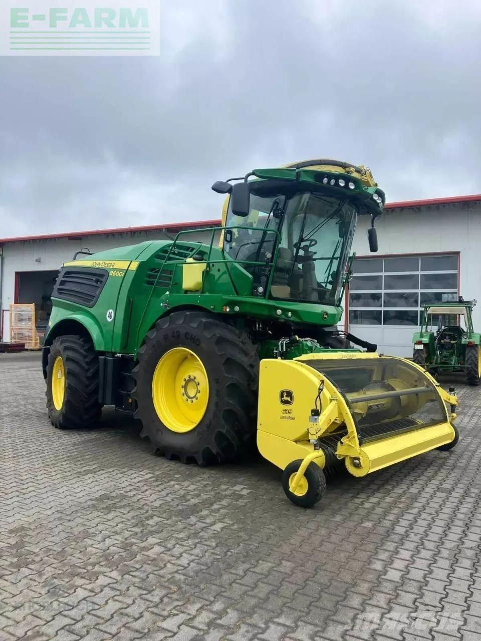 John Deere 8600i Selvdrevne fôrhøstere