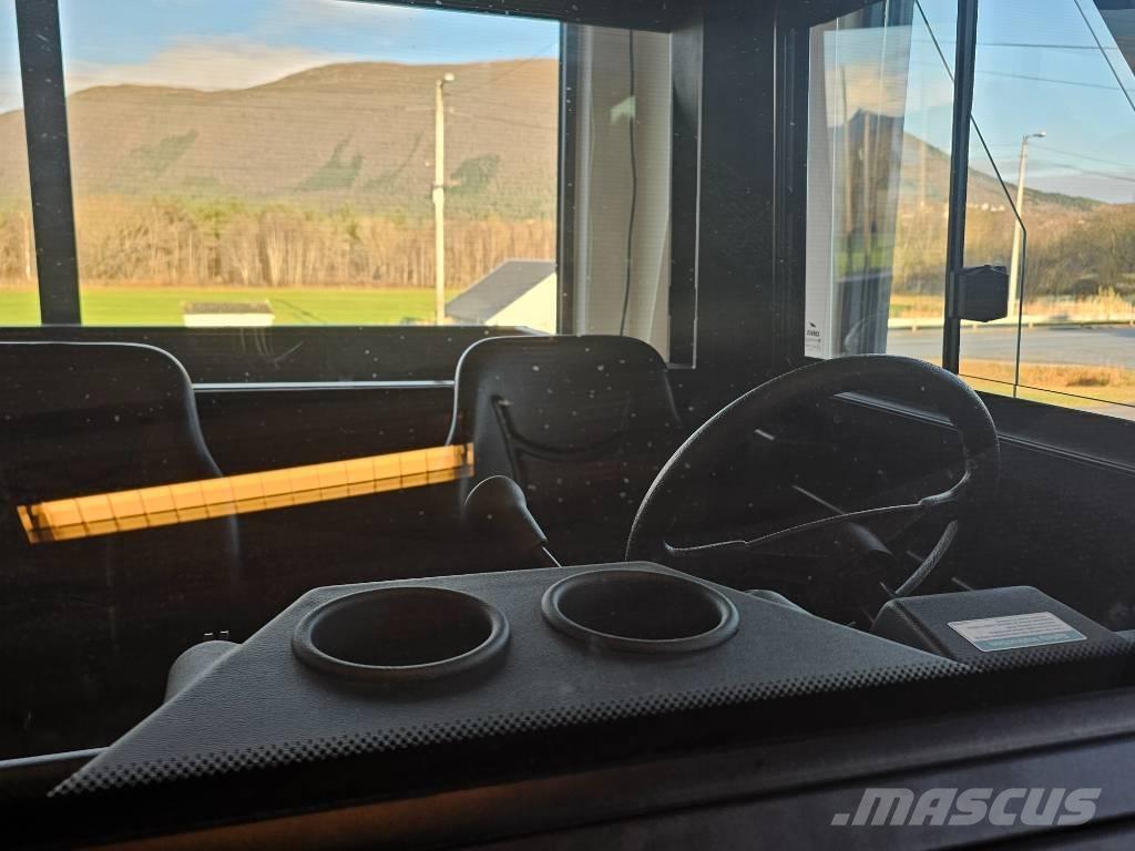 Corvus EX4 CAB Traktorer