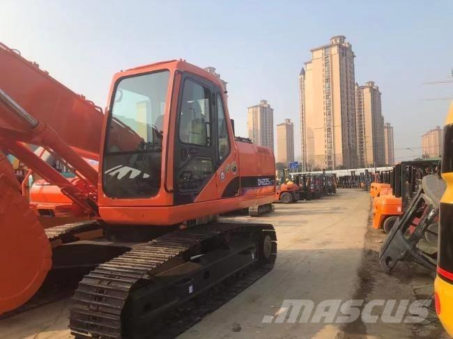 Doosan DH 225 LC-9 Beltegraver