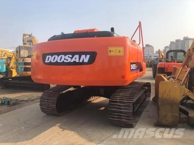 Doosan DH 225 LC-9 Beltegraver
