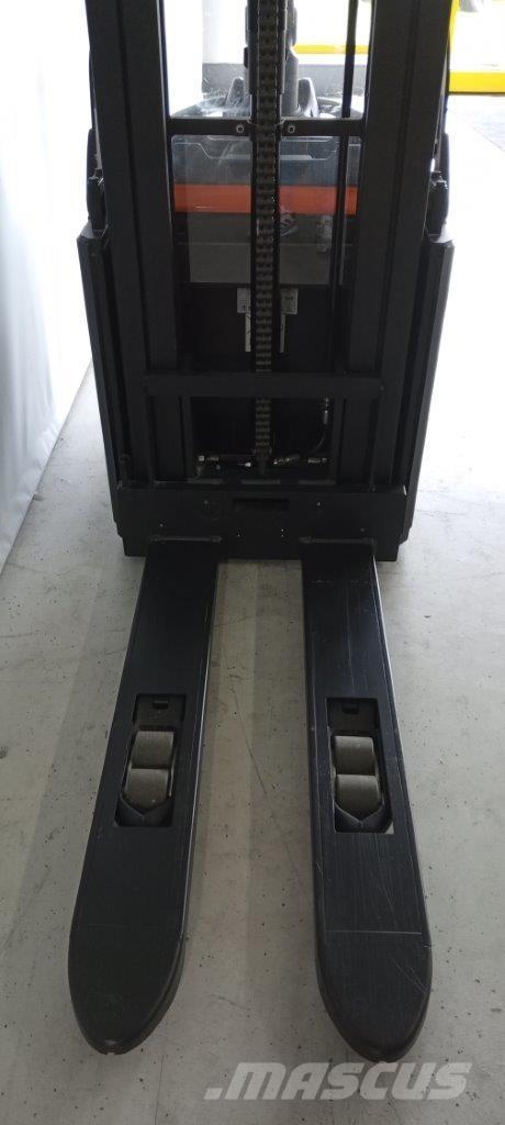 Toyota SPE160L Stablere