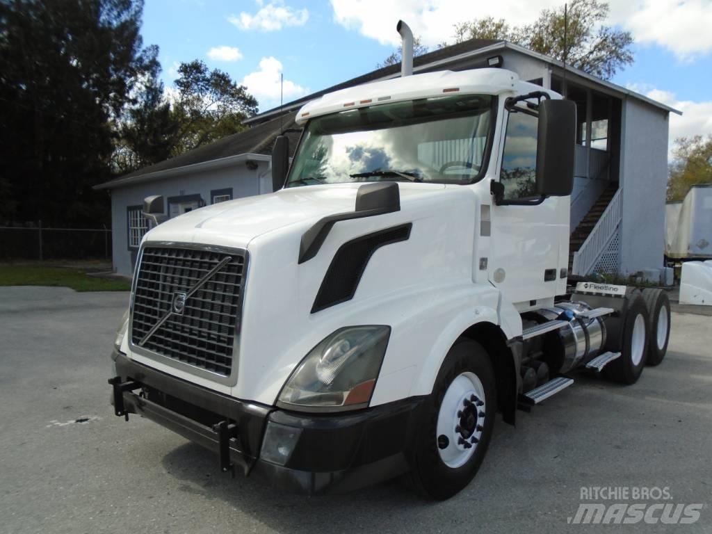 Volvo VNL 64 300 Trekkvogner