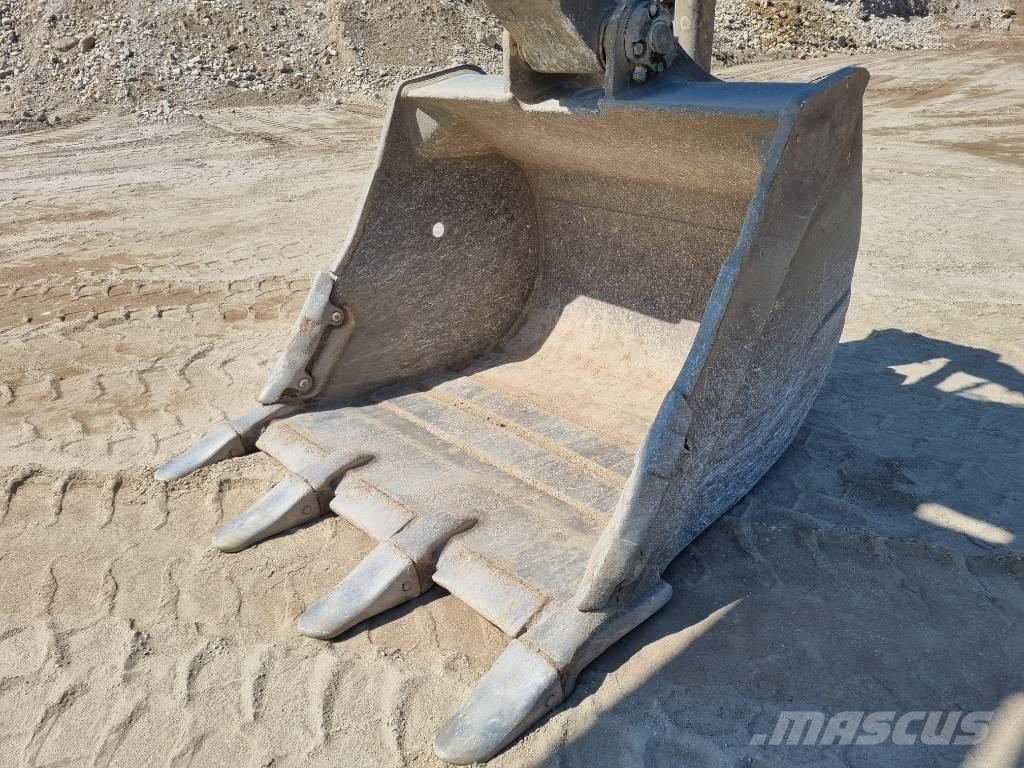 Komatsu HB 365 LC-3 Beltegraver