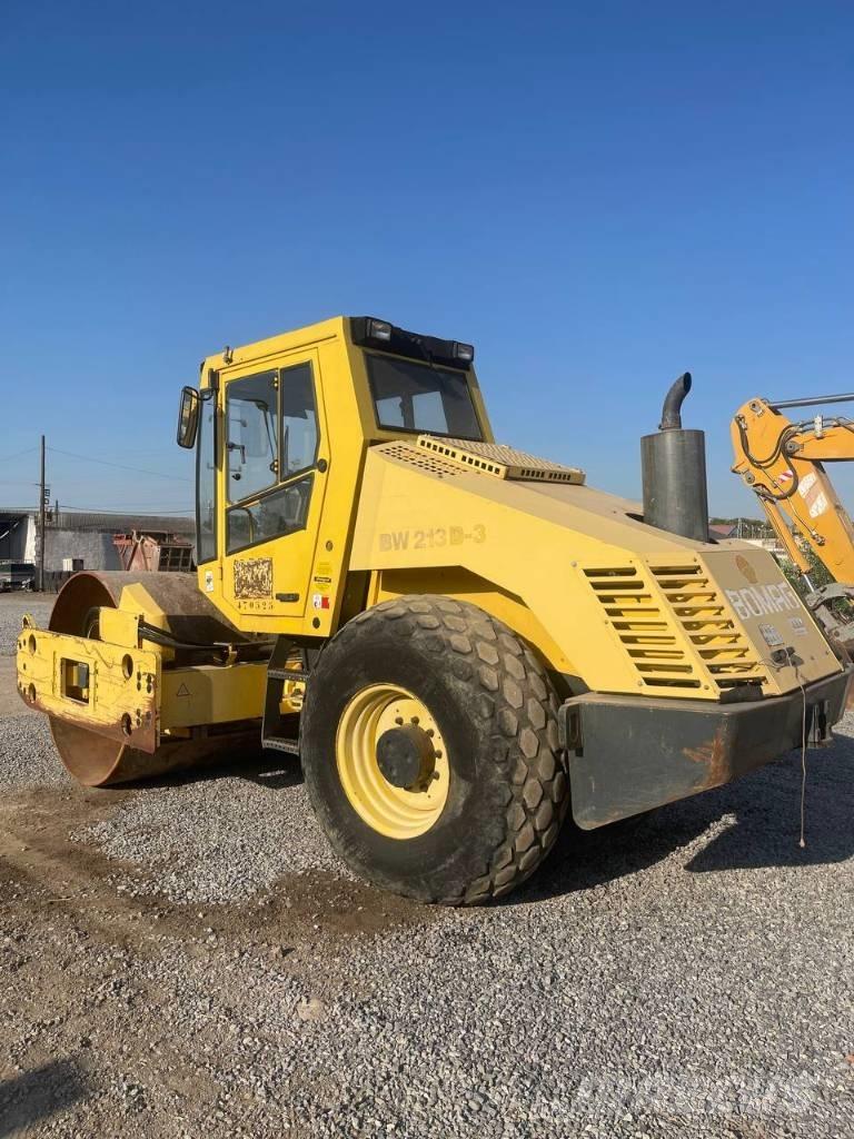 Bomag BW 213 D-3 Valsetog