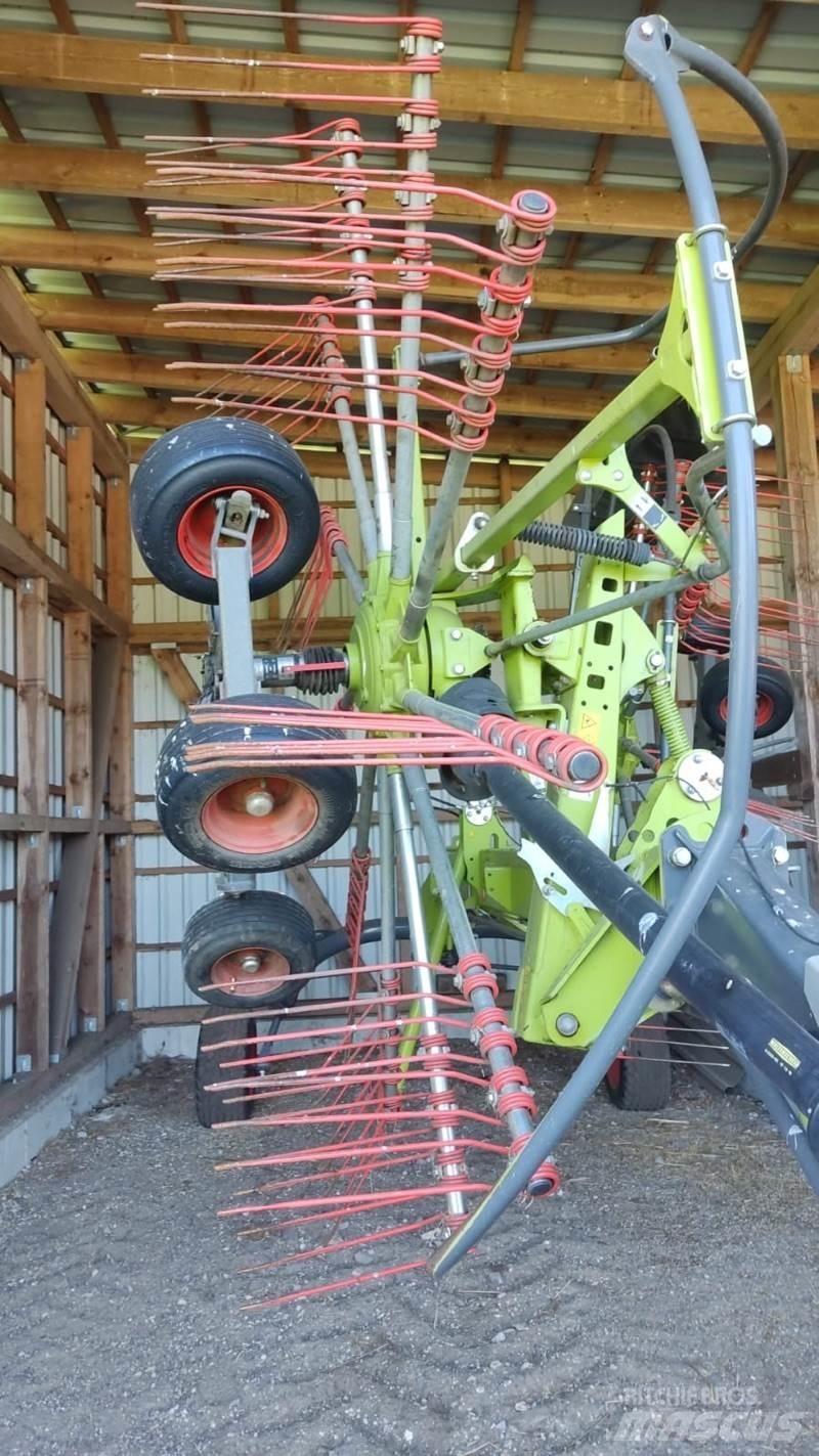 CLAAS Liner 1600 Svanser