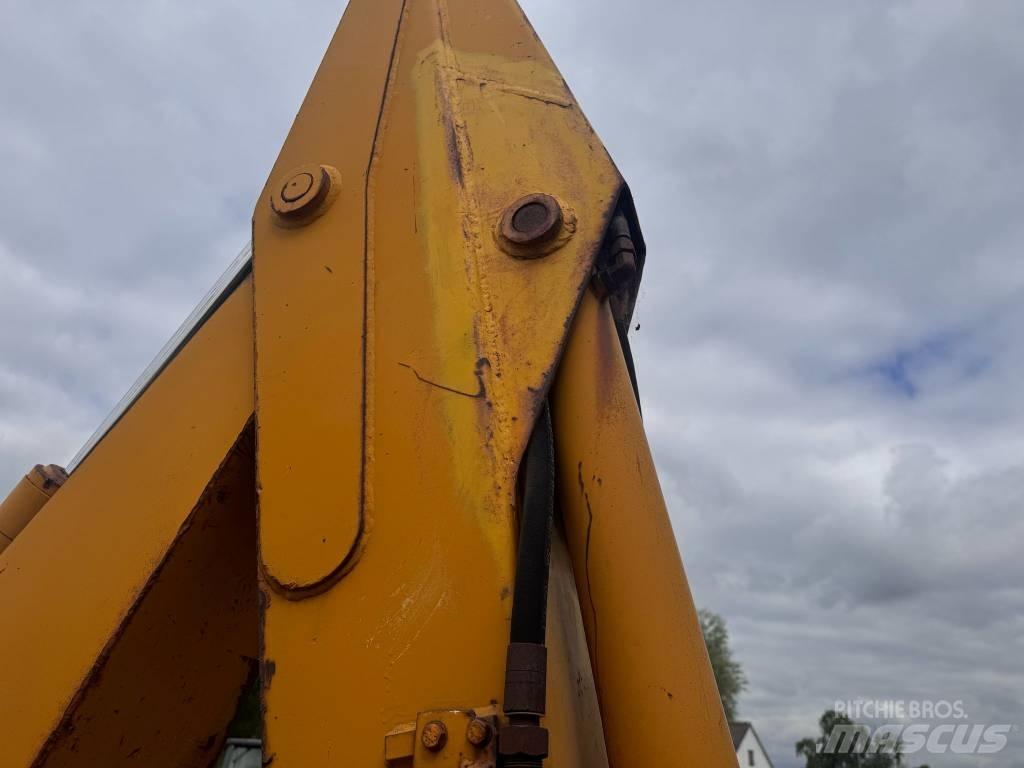 Komatsu WB 97 R-5EO Traktorgravere